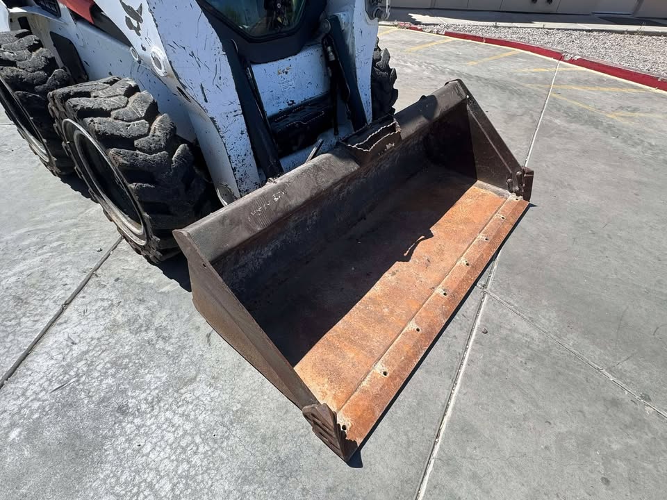 2019 Enclosed Skid Steer