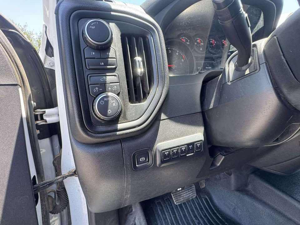 2022 Crew Cab Truck