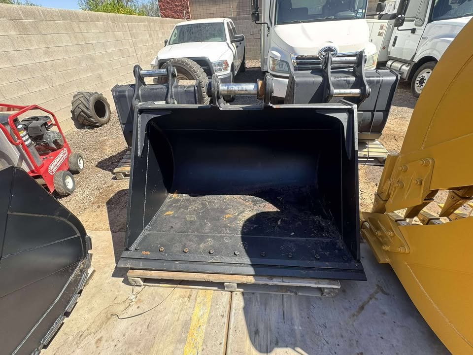 Bucket Attachments