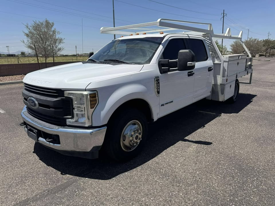 2018 Crew Cab Service Truck