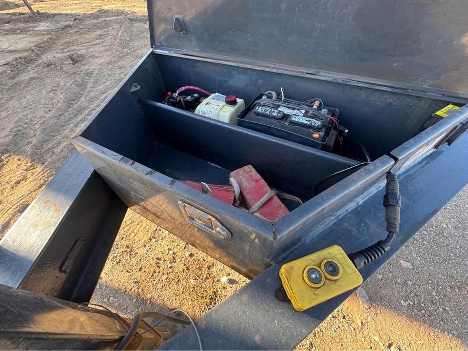 2021 Dump Trailer