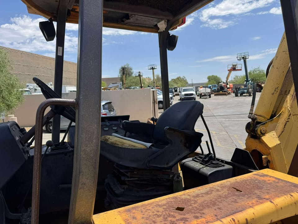 1985 Backhoe