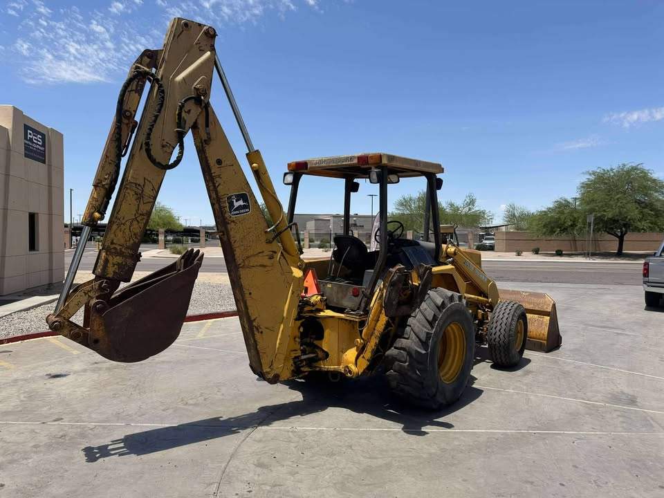 1985 Backhoe