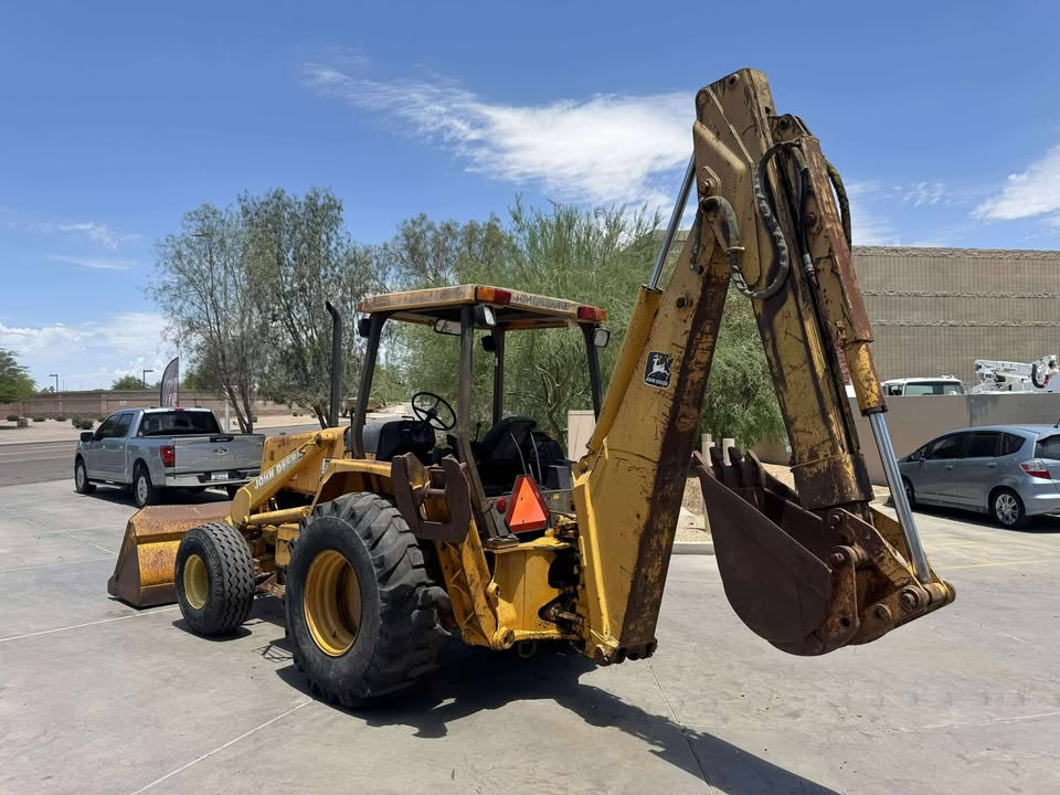 1985 Backhoe