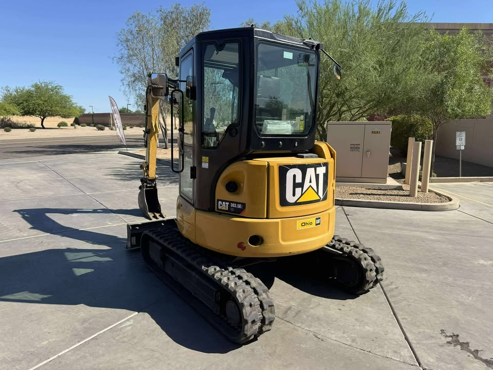2020 Enclosed Excavator