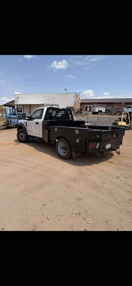 2018 Single Cab Flatbed Truck