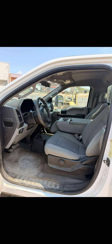 2018 Single Cab Flatbed Truck