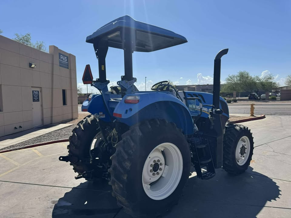2016 Tractor
