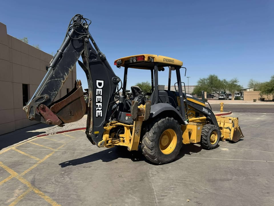 2017 Backhoe 
