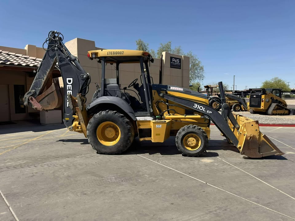 2017 Backhoe 