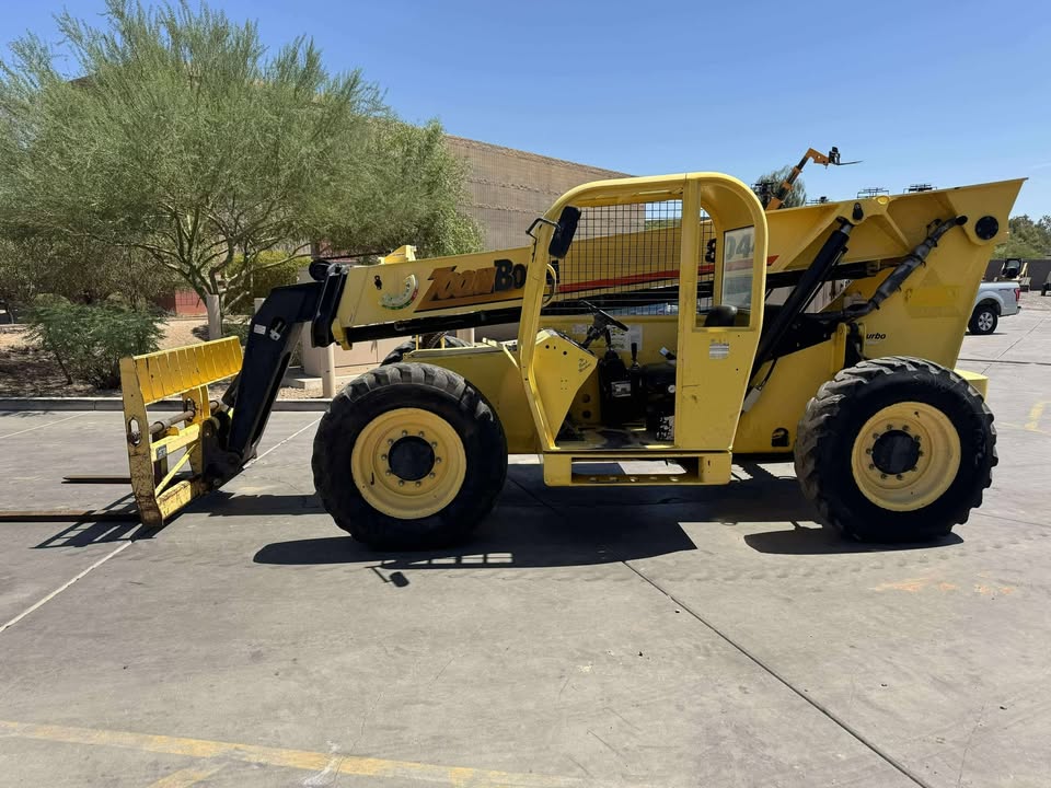 2007 8K Telehandler