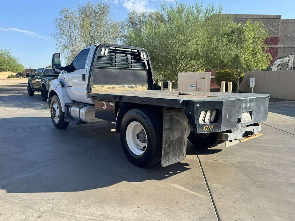 2019 Single Cab Flatbed Truck