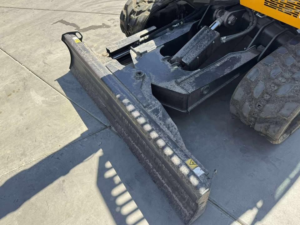 2022 Enclosed Cab Excavator