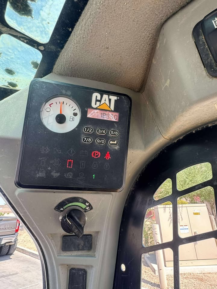 2022 Open Cab Skid Steer