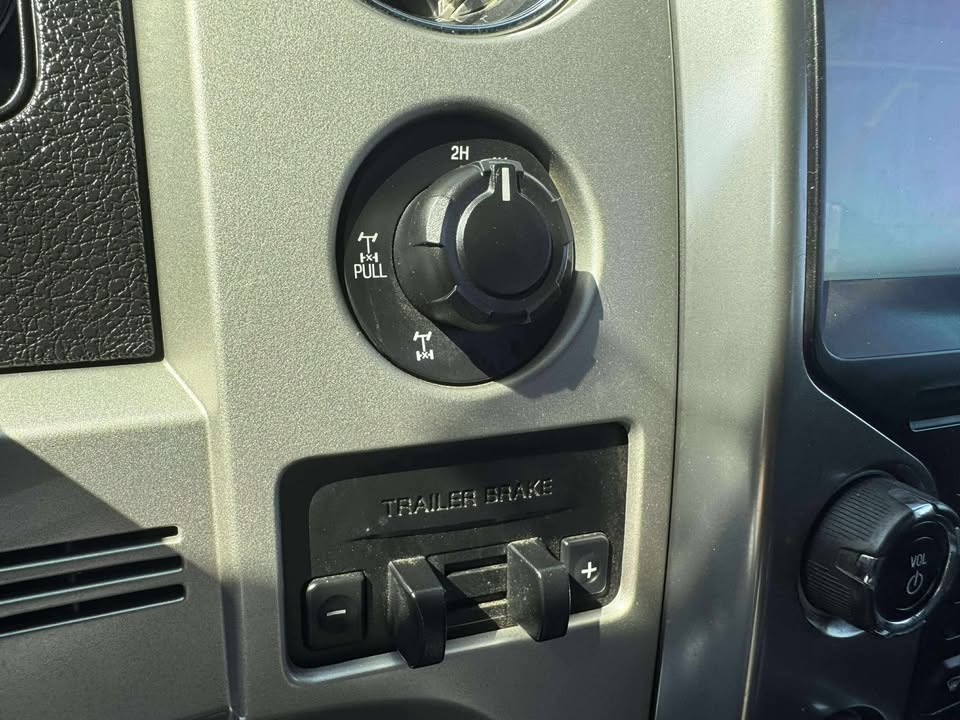 2014 4x4 Crew Cab Truck