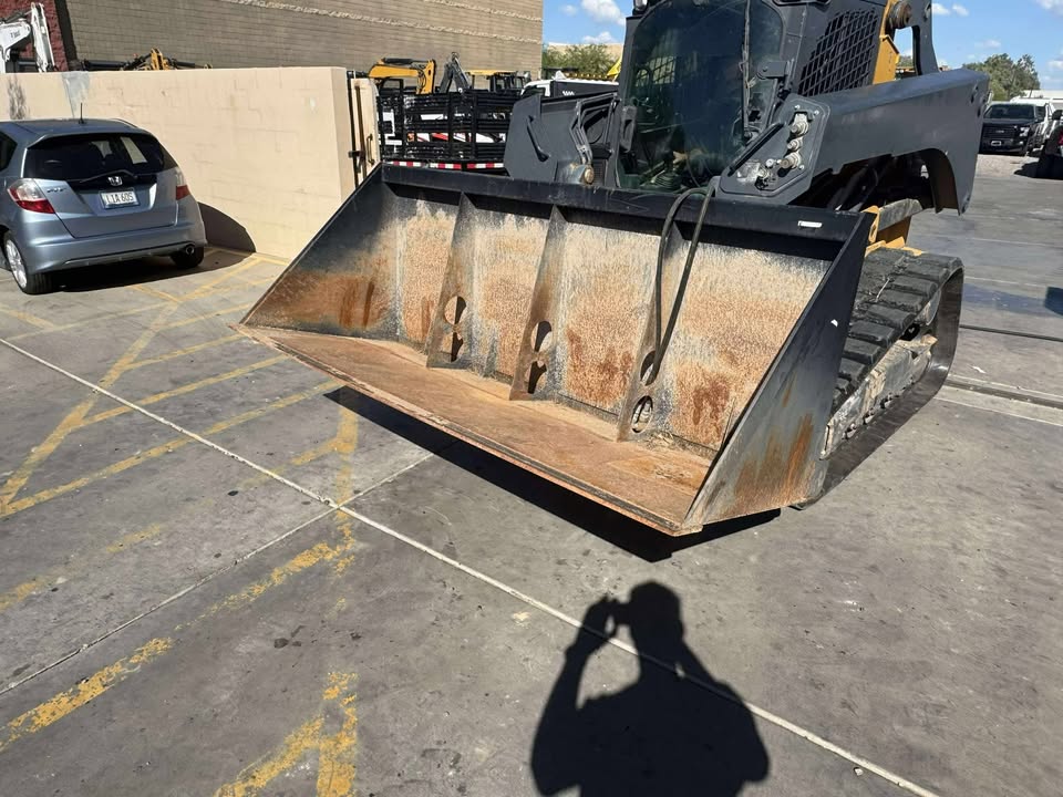 Chip Box Bucket Spreader