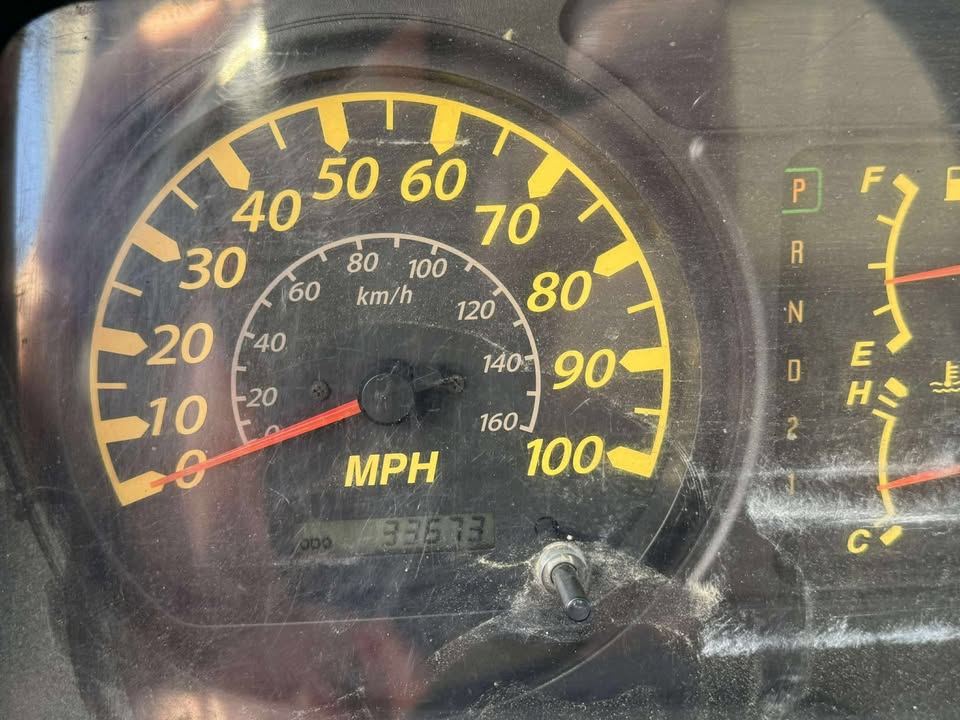 2007 Stake Dump Bed Truck