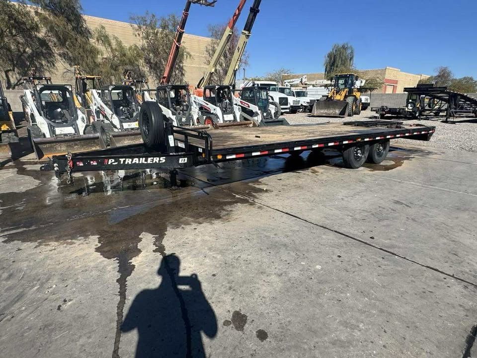2023 flatbed trailer