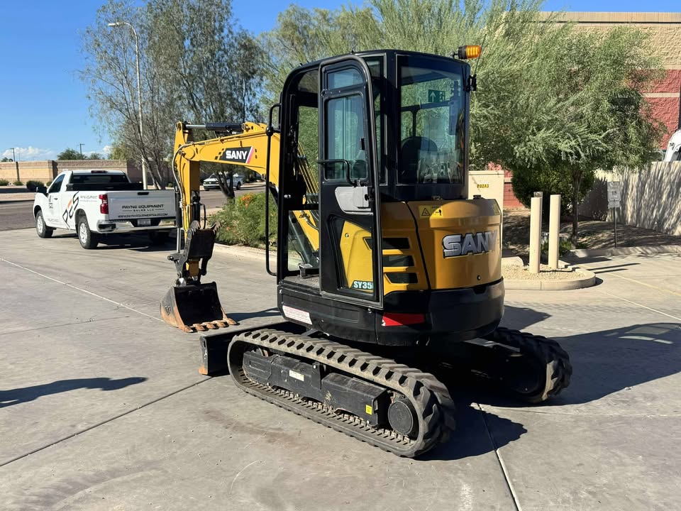 2022 Enclosed Mini Excavator