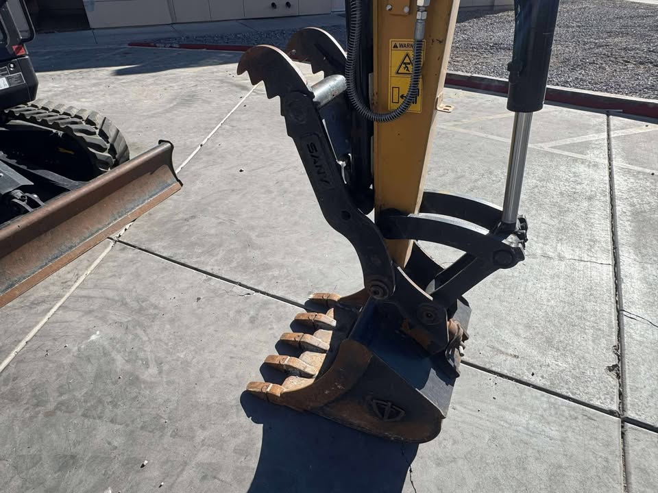 2022 Enclosed Mini Excavator