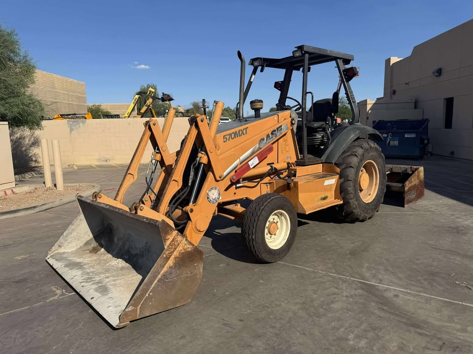 2005 Skip Loader