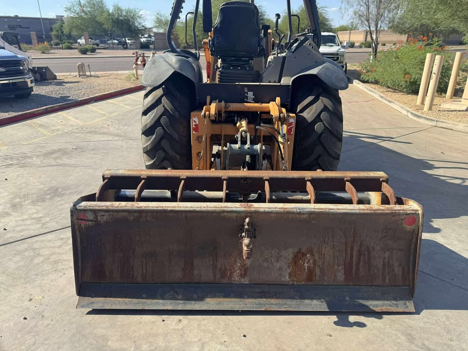 2005 Skip Loader