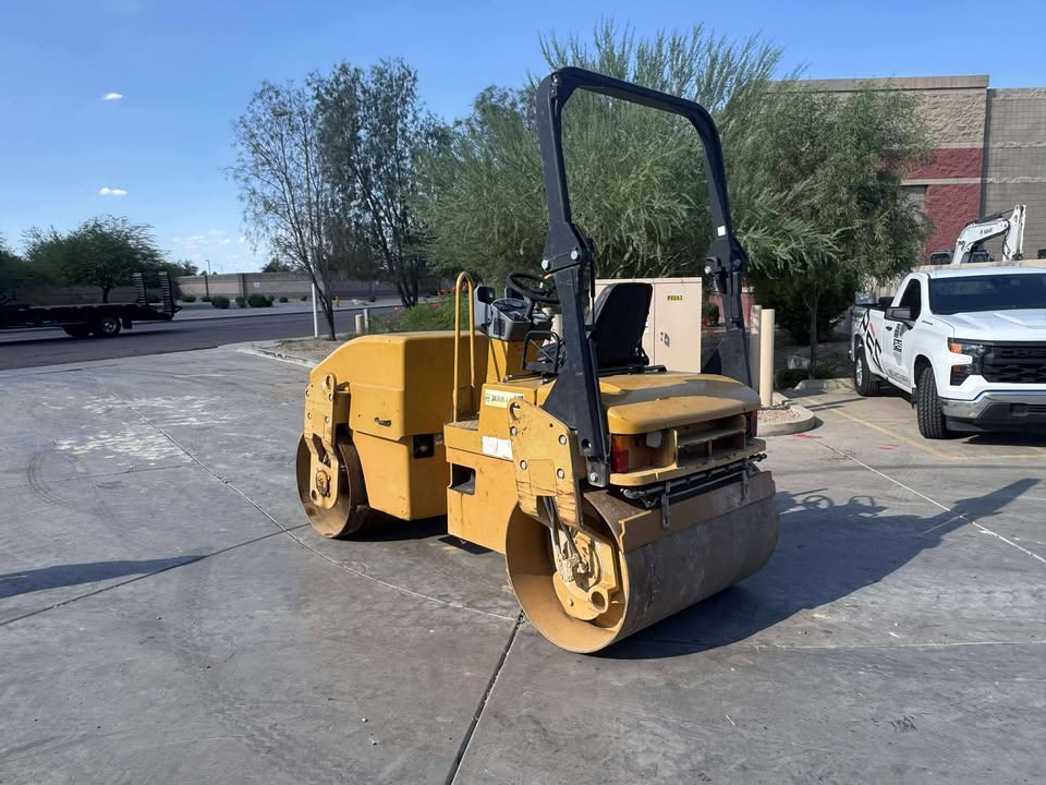 2009 Steel Roller