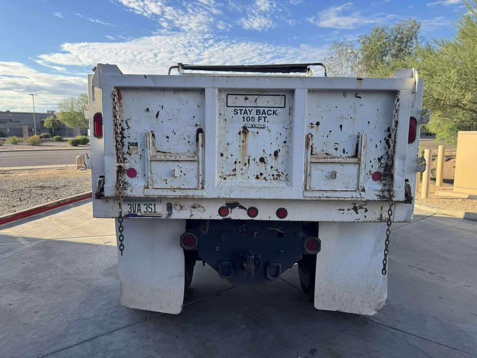 1998 Bobtail Dump Truck 1998 Bobtail Dump Truck