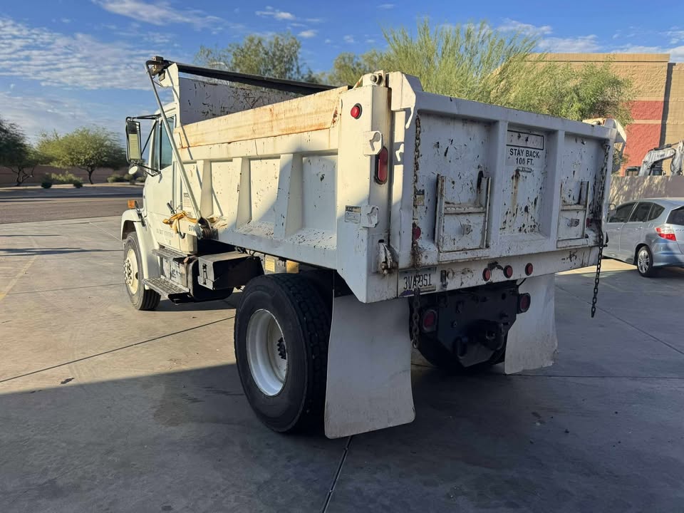1998 Bobtail Dump Truck 1998 Bobtail Dump Truck
