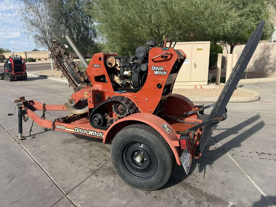 2020 Trencher with Trailer 2020 Trencher with Trailer