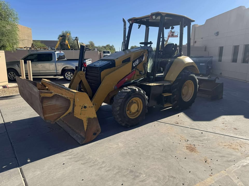 2016 Skip Loader 2016 Skip Loader