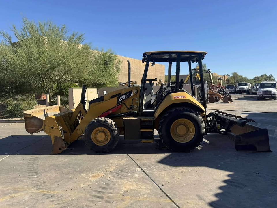 2016 Skip Loader 2016 Skip Loader