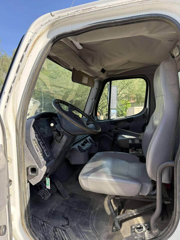 2015 2000 Gallon Water Truck 2015 2000 Gallon Water Truck