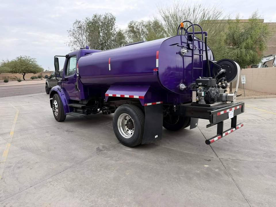 2000 Gallon Grease Truck