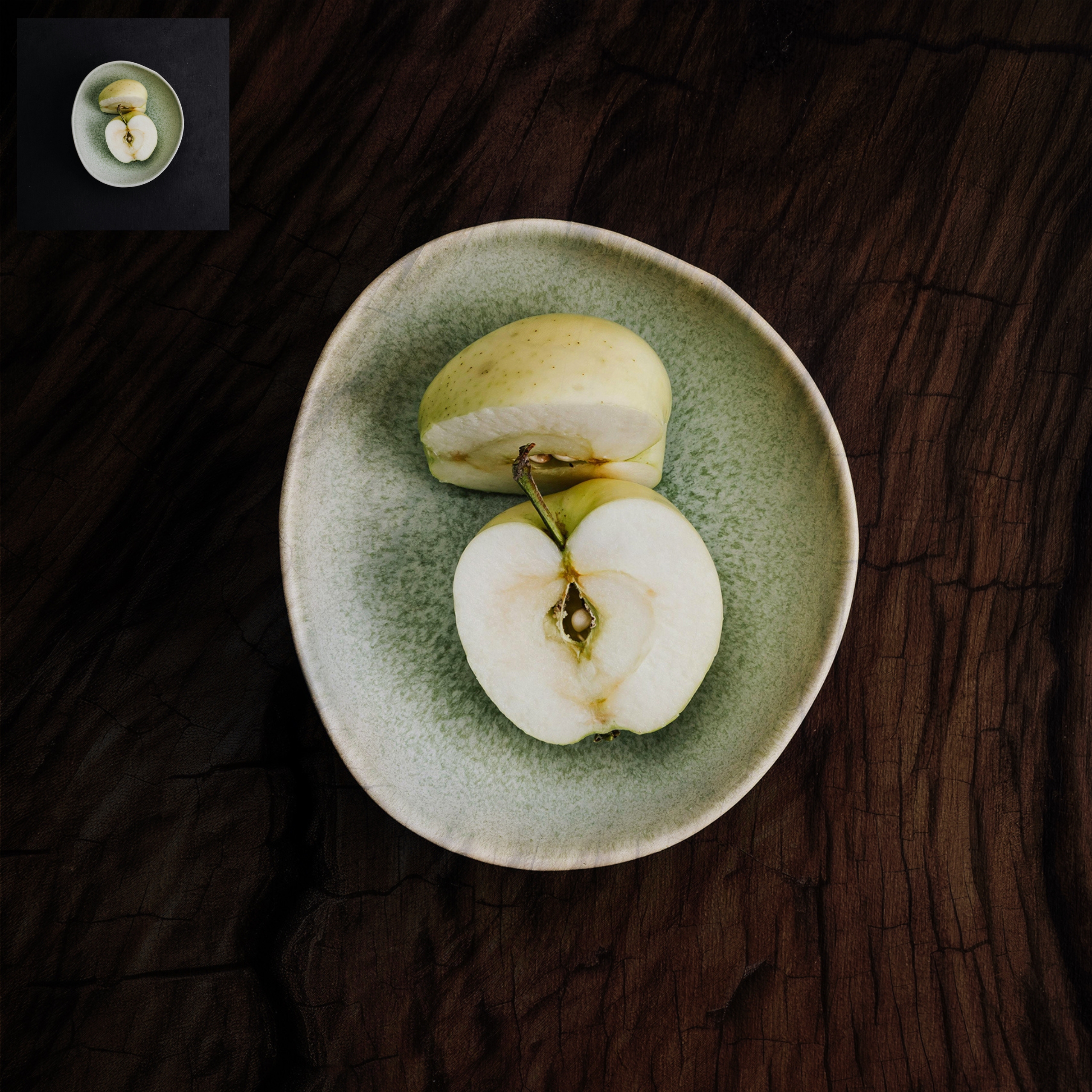 before and after image of a minimalist image of apples on a pottery plate showing how to add a digital texture to the background in photoshop