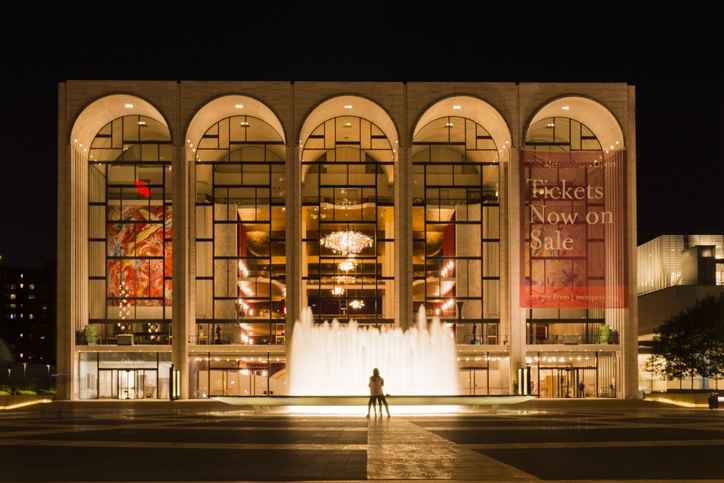 The Metropolitan Opera Heads Outdoors