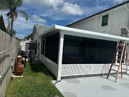 Patio screen enclosure