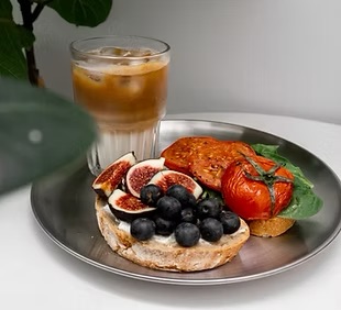 Beautiful dining - family friendly options
