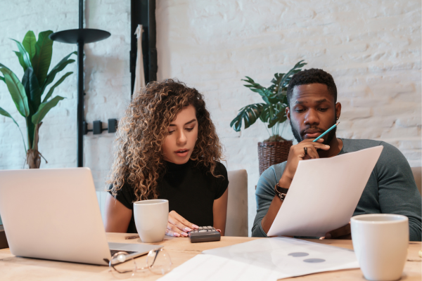 couple budgeting couple budgeting