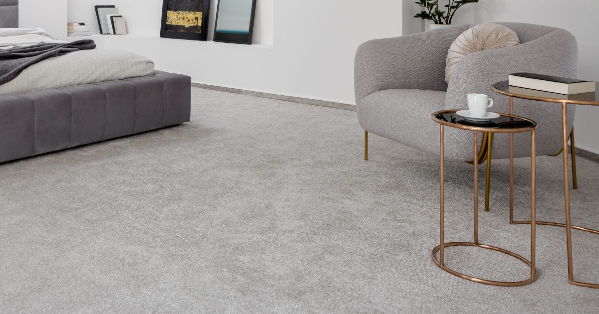 gray carpet