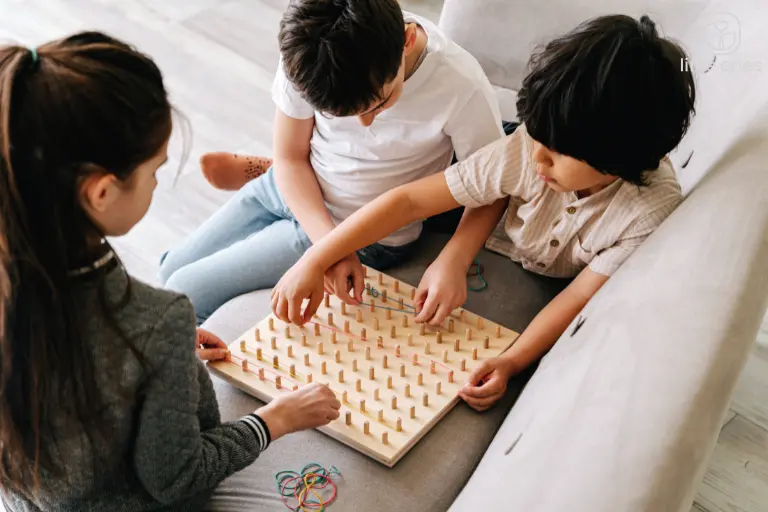 Short-Round Board Games for Connection: Children’s Gift Ideas for Christmas Short-Round Board Games for Connection: Children’s Gift Ideas for Christmas