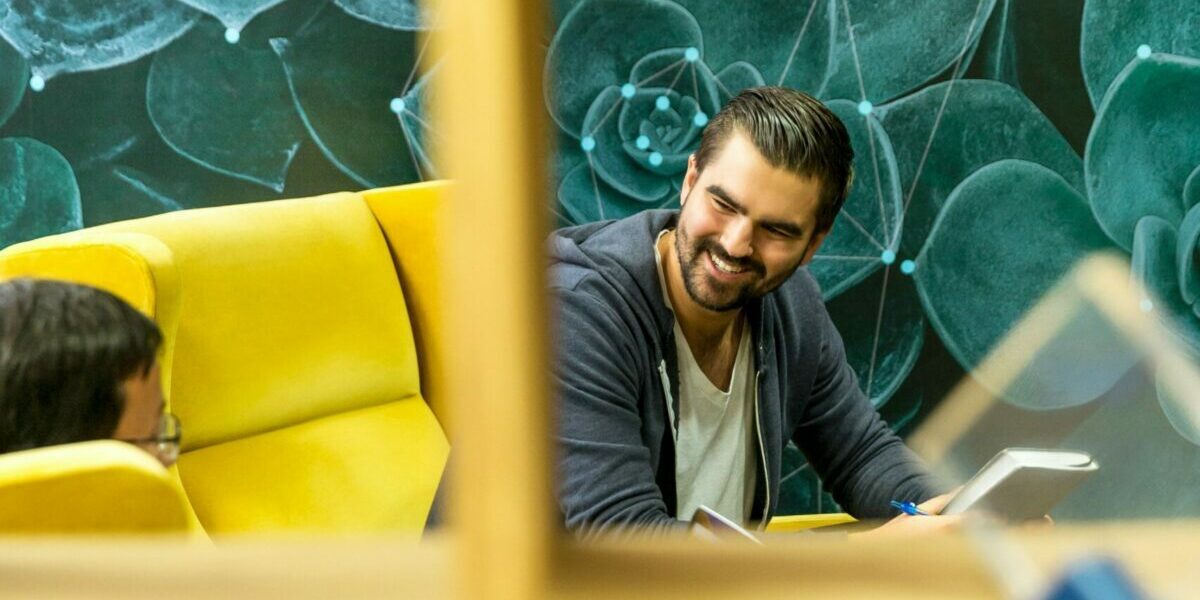 The Human Touch in Sales Automation with AI The Human Touch in Sales Automation with AI