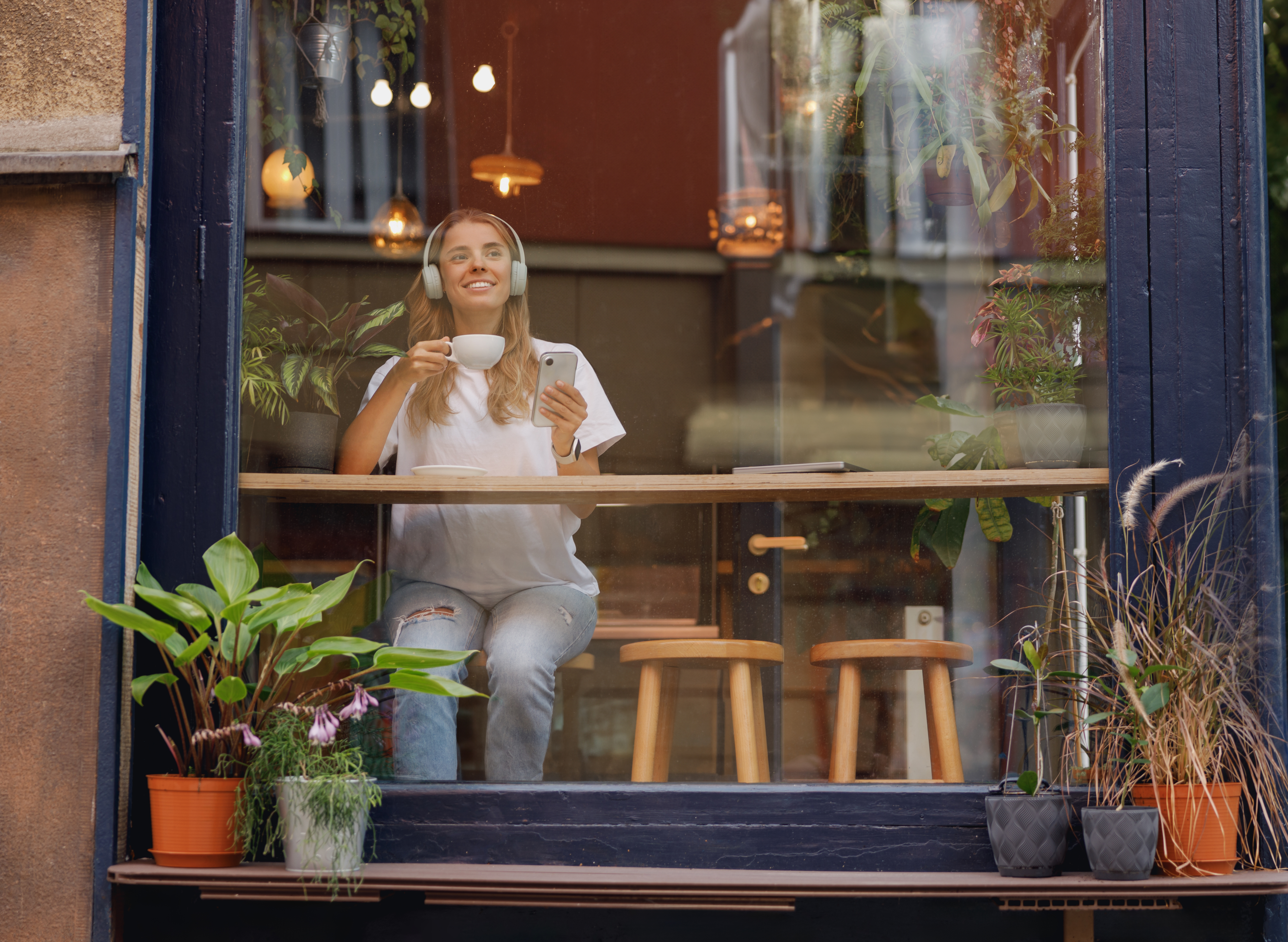 Choosing the Right Window Film for Your Restaurant