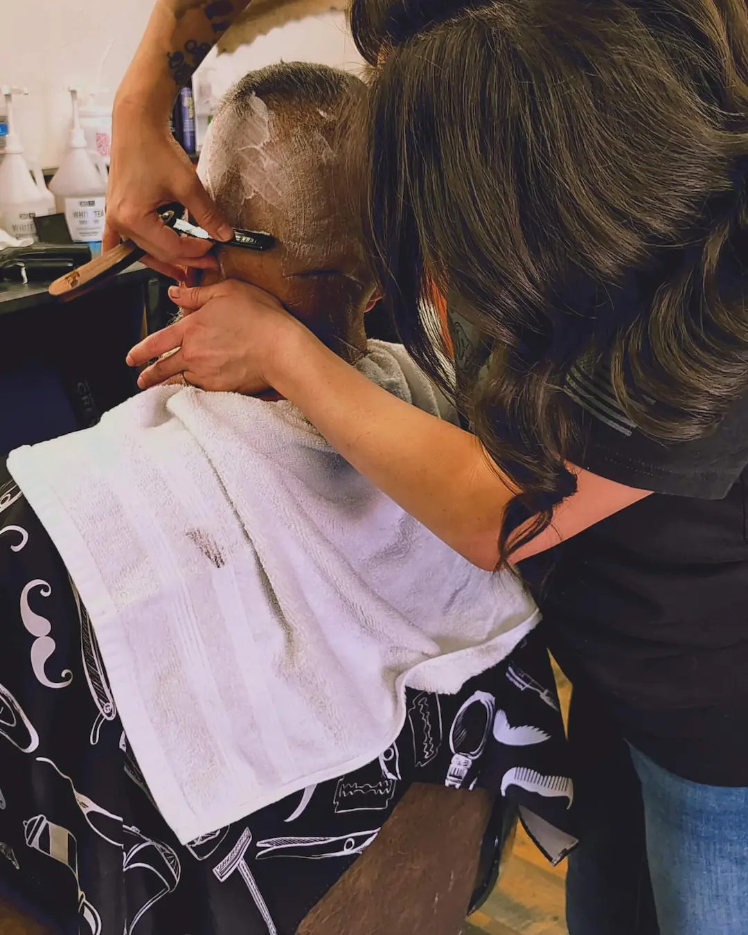 Alexis Fresh Razor Shave