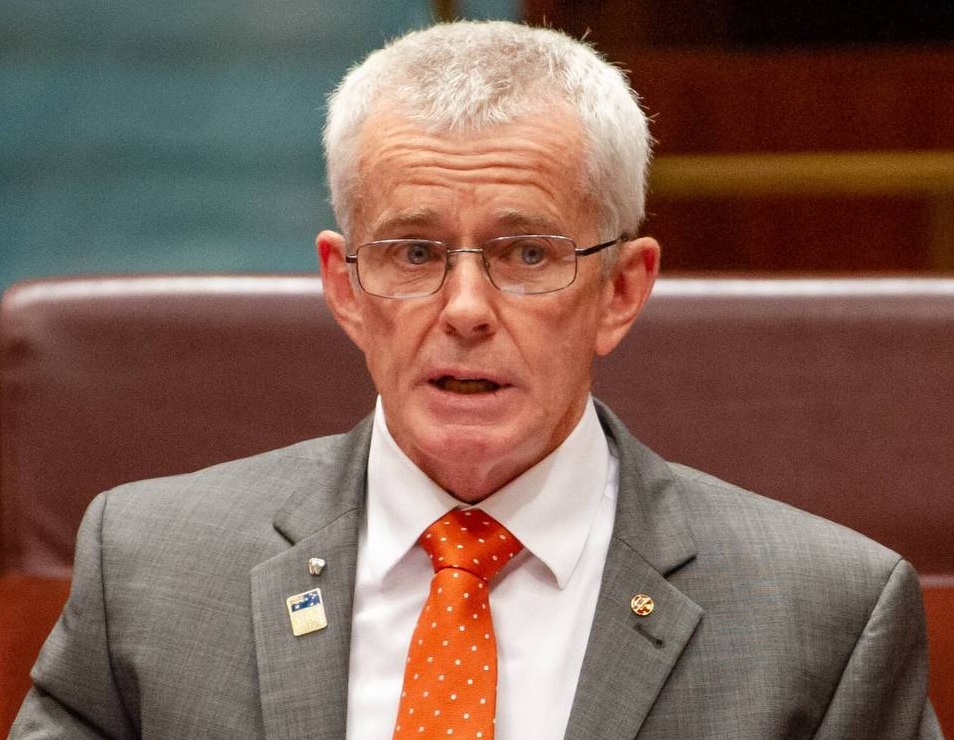 Malcolm Roberts