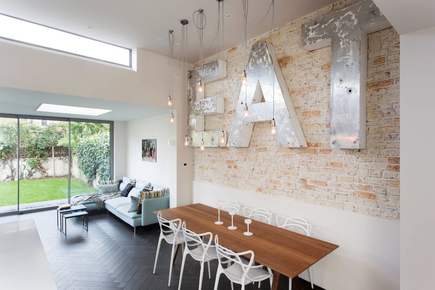 Create a seamless transition from inside to out with Sunflex SVG20