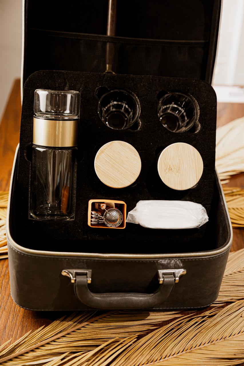 براد شاي أحمر