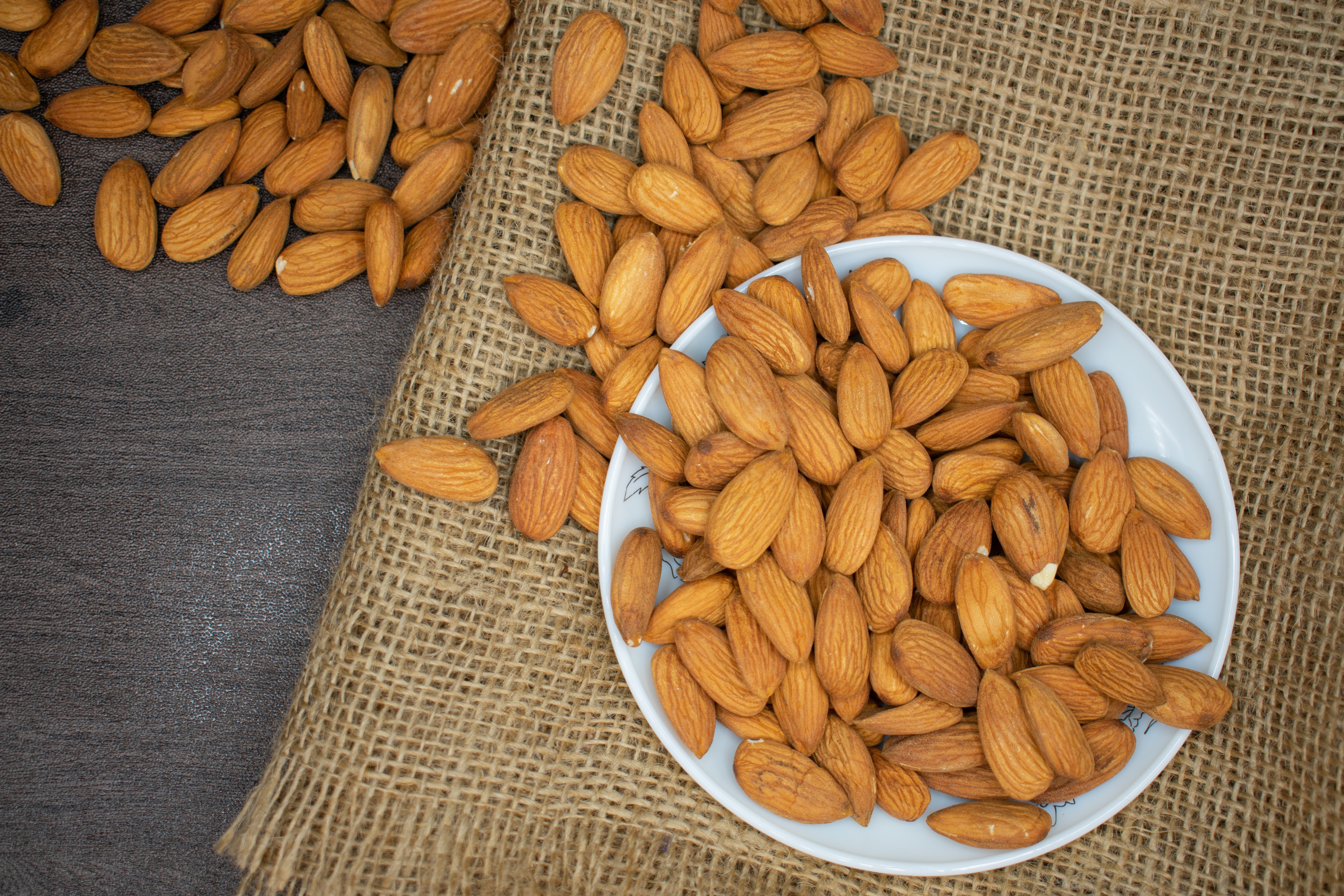 protein rich nuts