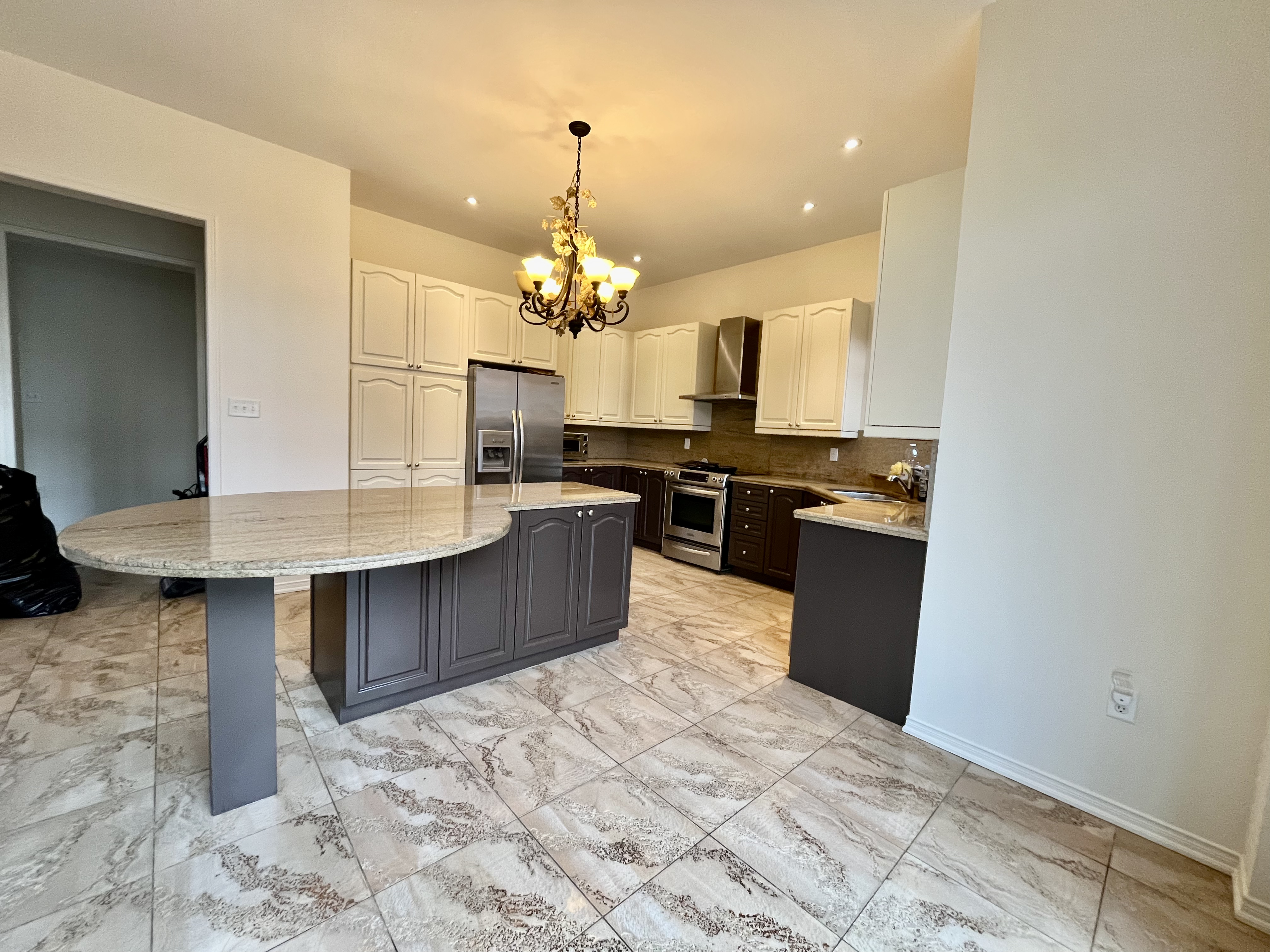 Kitchen cabinet painting