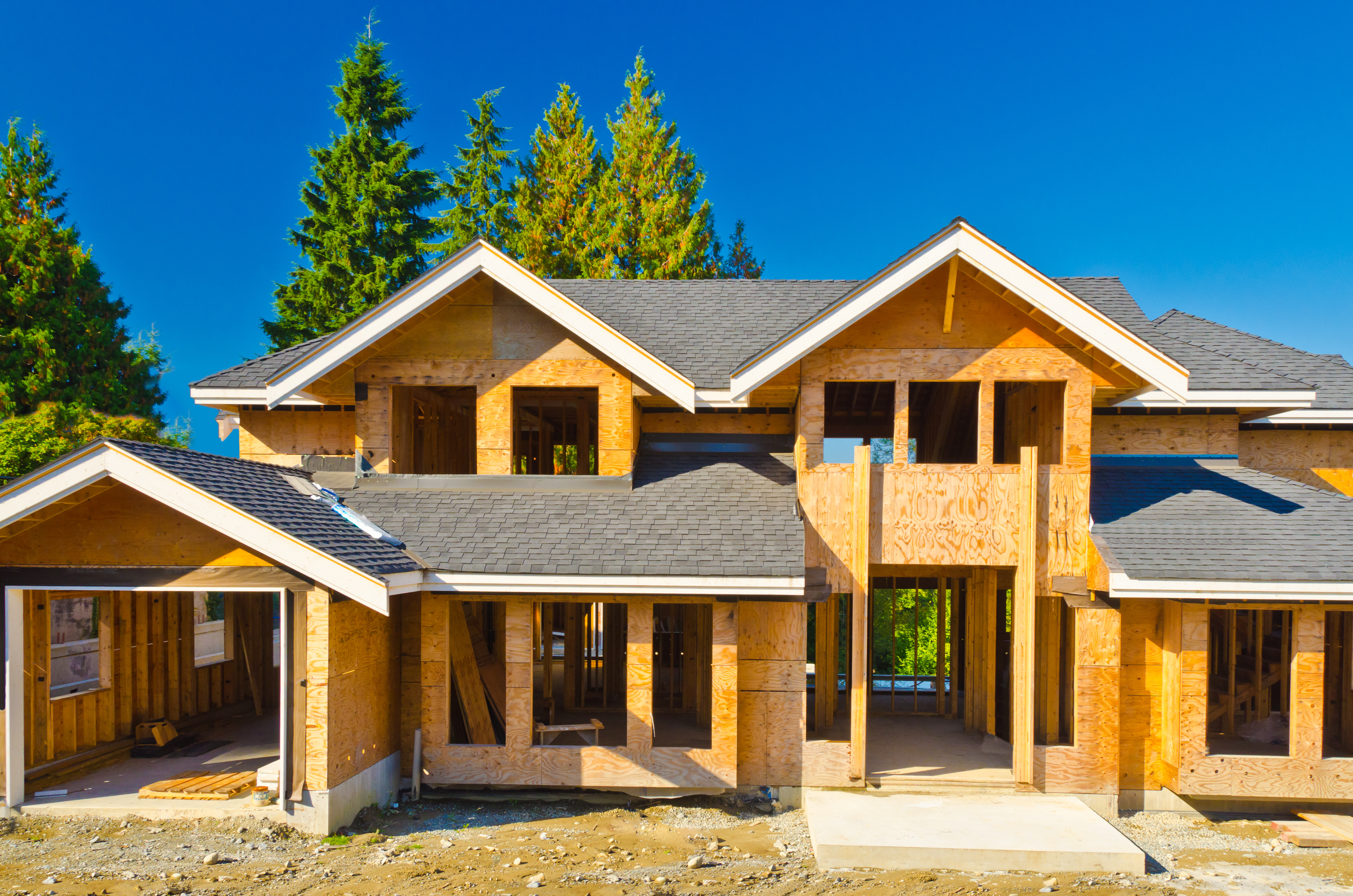 Renovation vs. New Construction: Which is Right for You?